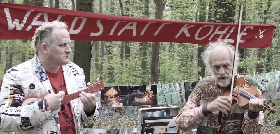 Klaus der Geiger & Marco Pankow [D] Akustik-Set im Biergarten