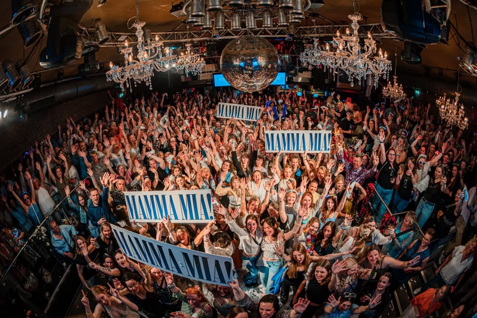 MAMMA MIA - DAS KONZERT - DIE ABBA TOUR!
