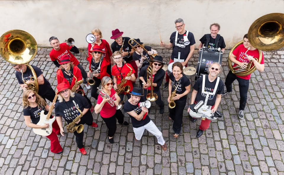 Funky Marching Band • 20 Jahre Spaß und Energie – die große Jubiläumsshow anschließend Aftershowpart