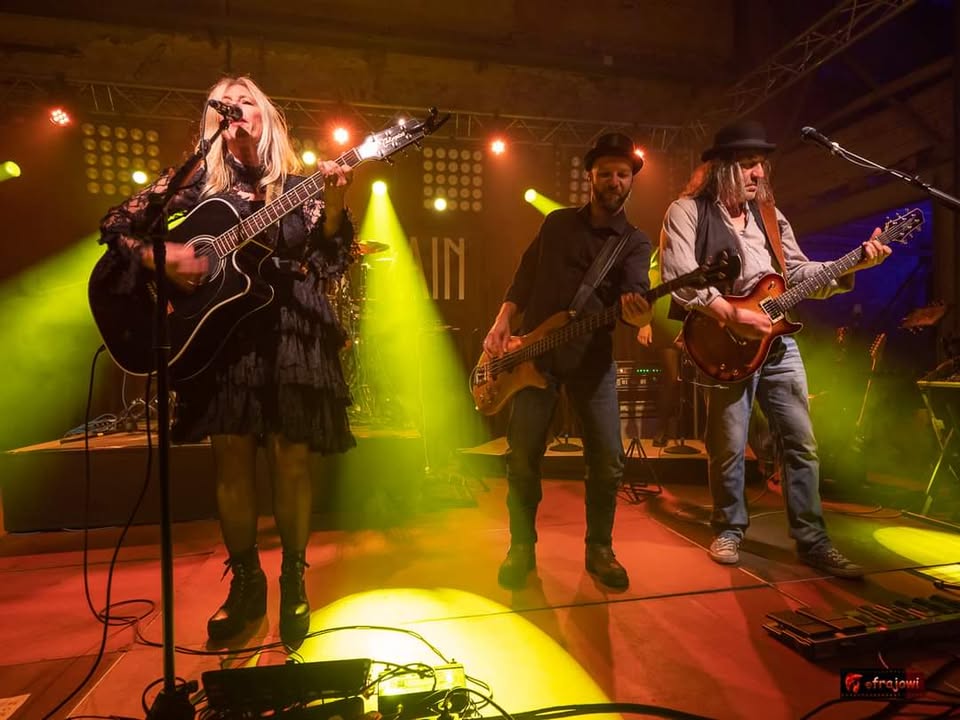 The Chain of Fleetwood Mac - Live im TANTE JU in Dresden