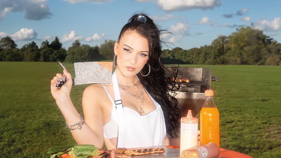 Mariybu: FRECH Tour - Köln, Club Bahnhof Ehrenfeld