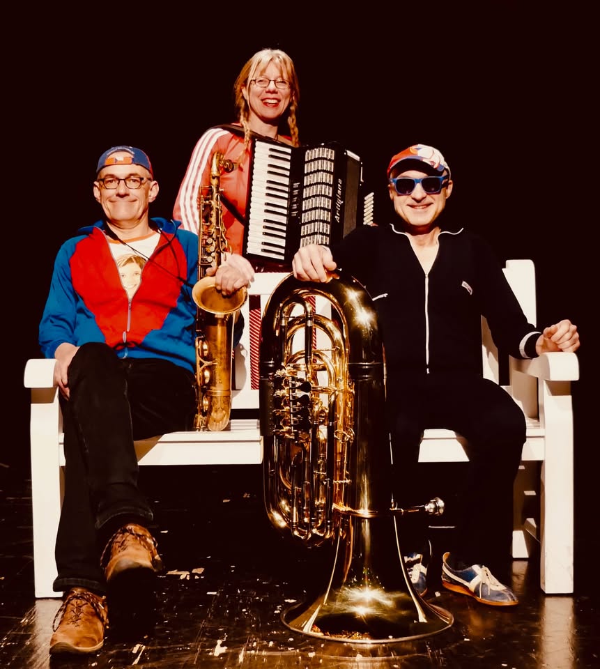 HUMORZONE: Jindrich Staidel Combo - "As Time to say Ahoi"