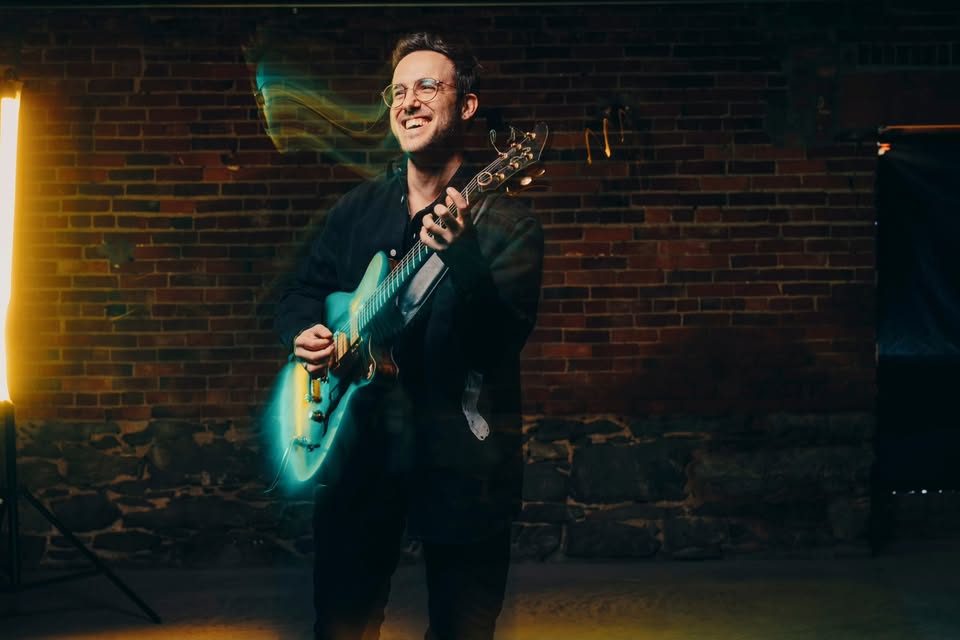 Gilad Hekselman Trio