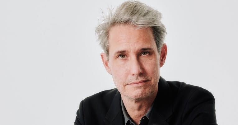 Dirk von Lowtzow - Detektive | KUZ Kulturzentrum | Mainz