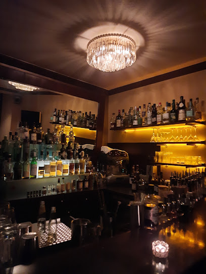Carlos CocktailBar